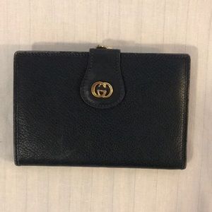 Vintage Gucci wallet